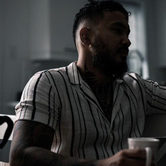 Meet your Posher, Atai - Picture 1 of 1